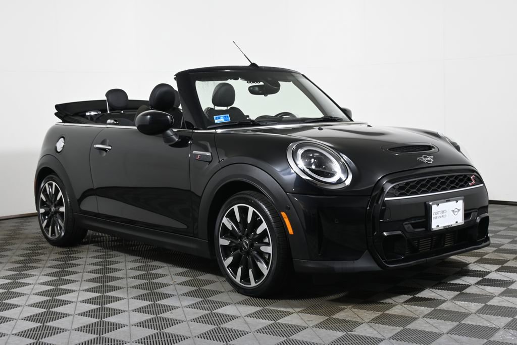 Certified 2023 MINI Cooper S image 14