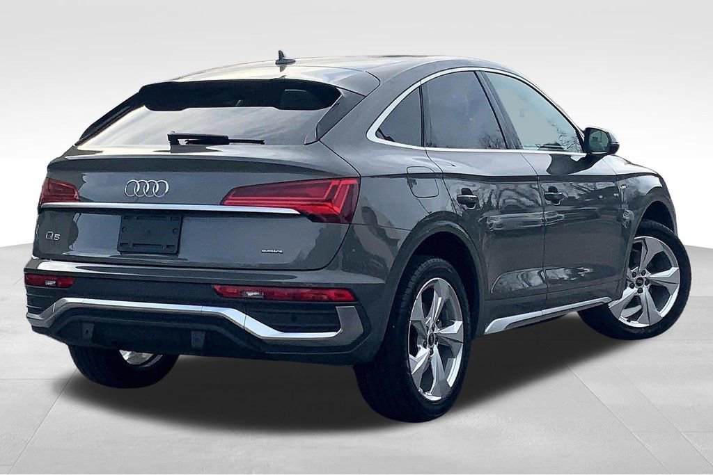 Certified 2023 Audi Q5 2.0T Premium w/ Convenience Package image 13