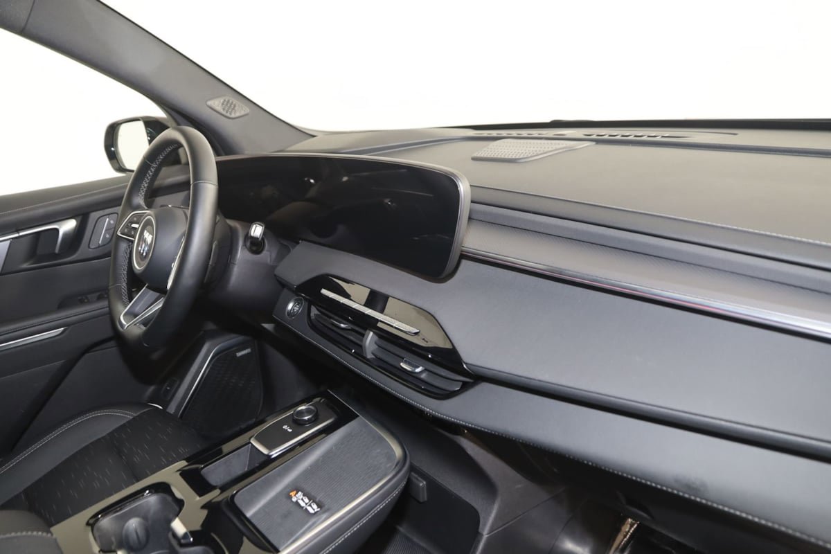Used 2025 Buick Enclave Sport Touring FWD image 41