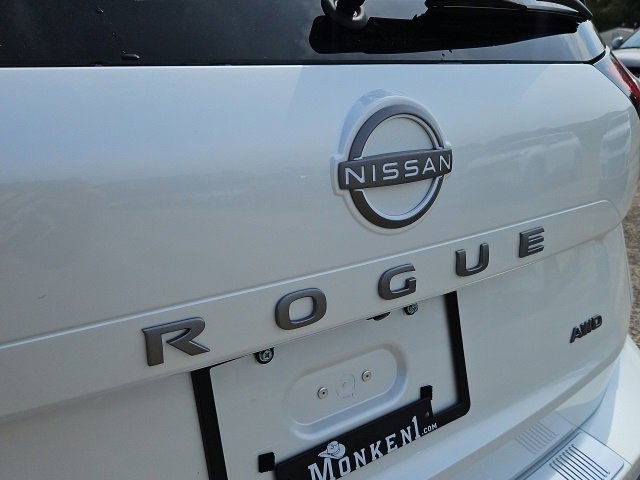 New 2026 Nissan Rogue SV image 34