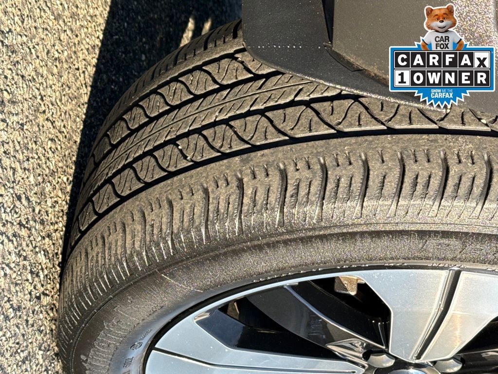 Used 2023 Volvo XC40 Recharge Plus image 30