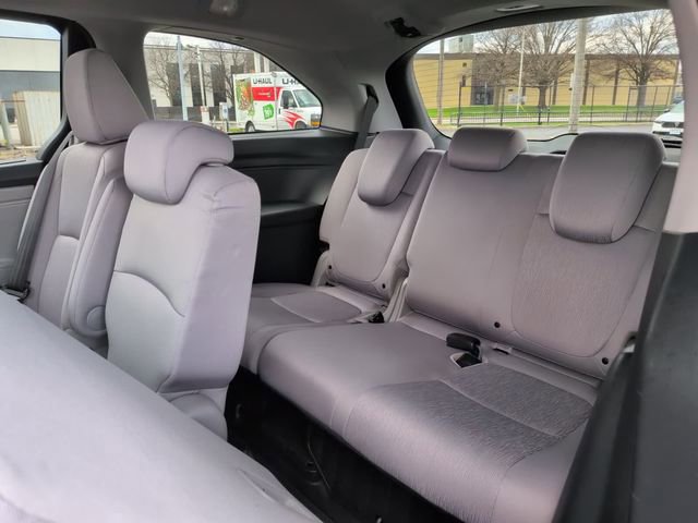 Used 2019 Honda Odyssey EX image 15