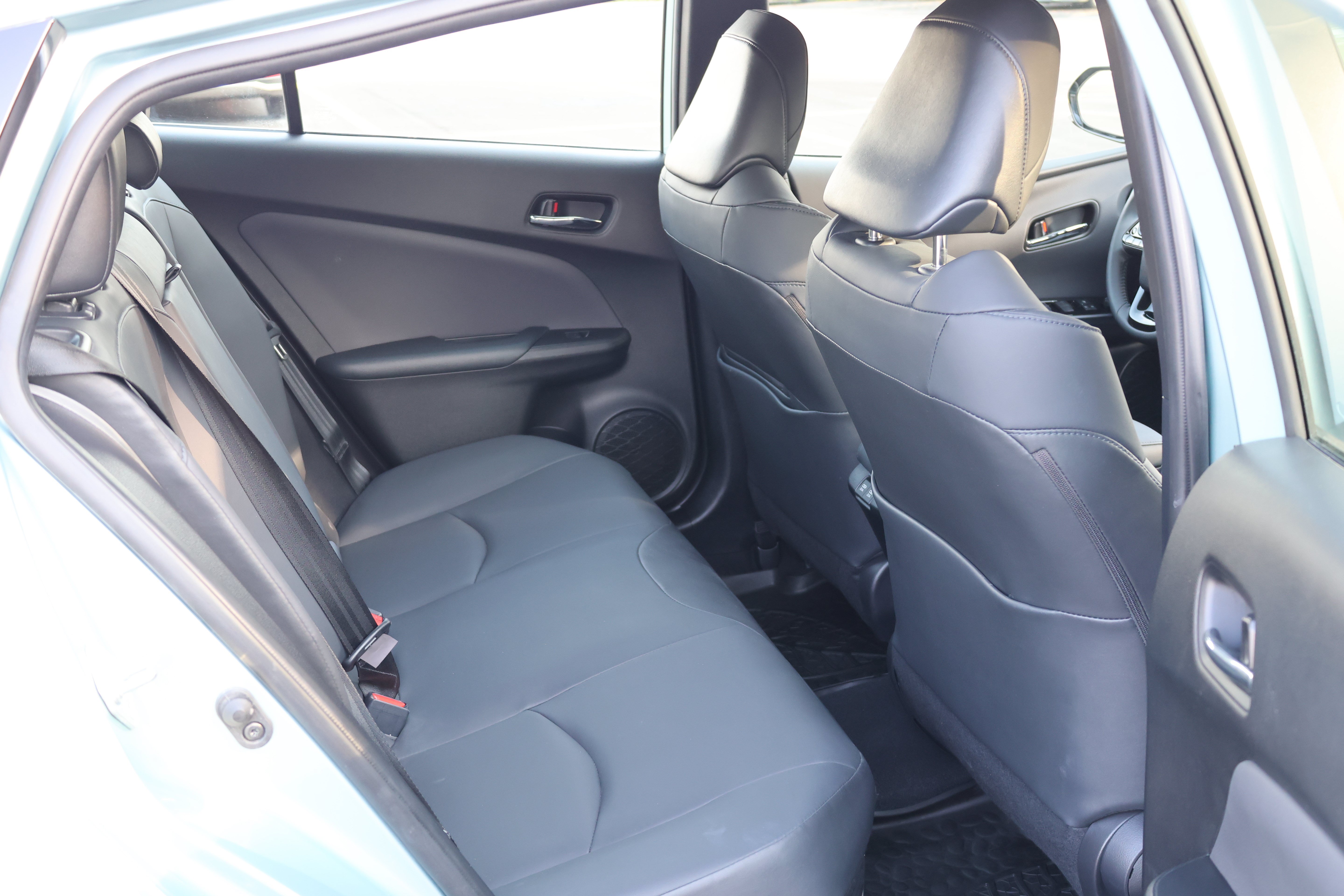 Certified 2020 Toyota Prius XLE AWD/4WD image 19