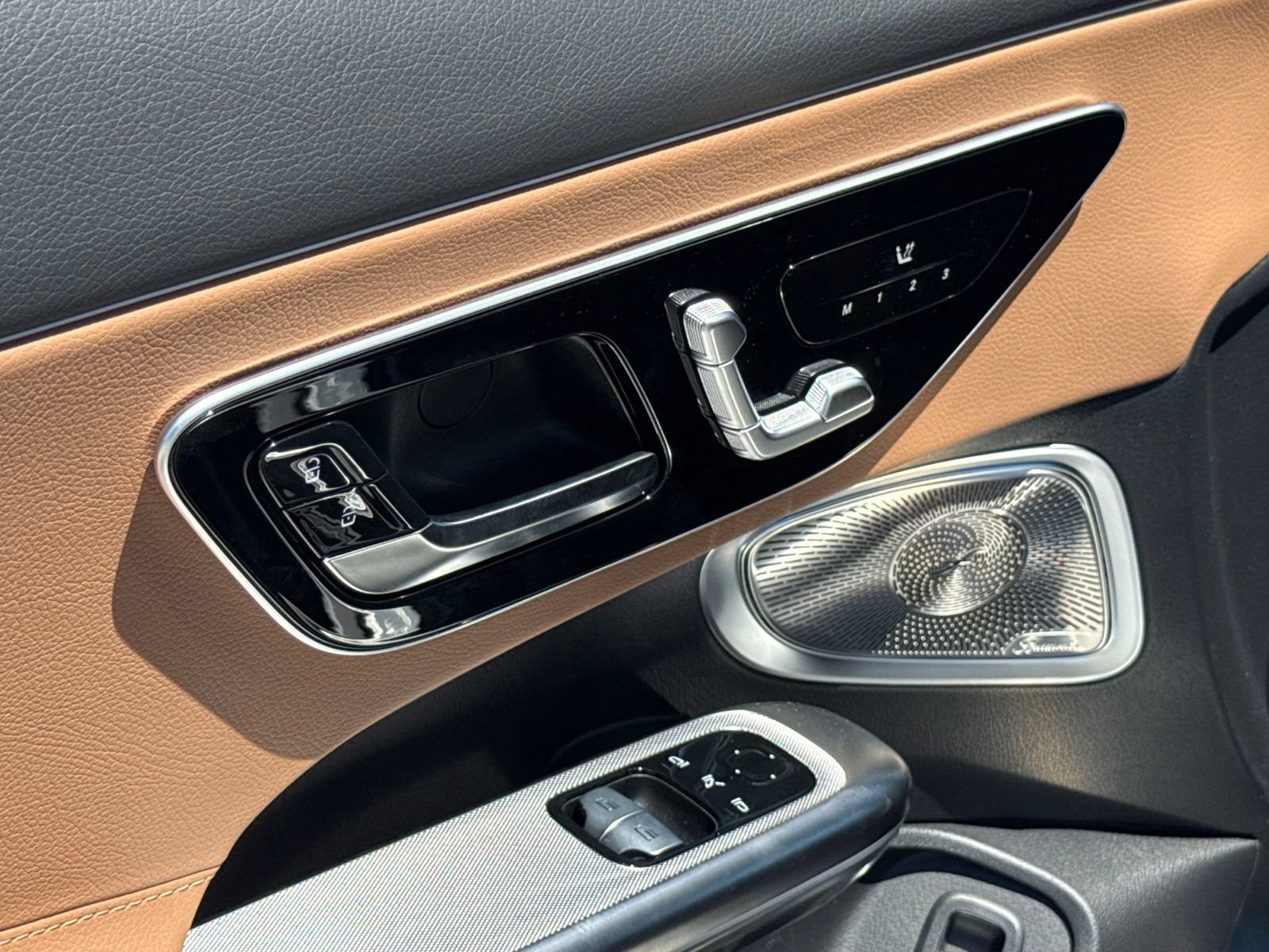 New 2026 Mercedes-Benz CLE 300 4MATIC Coupe image 16