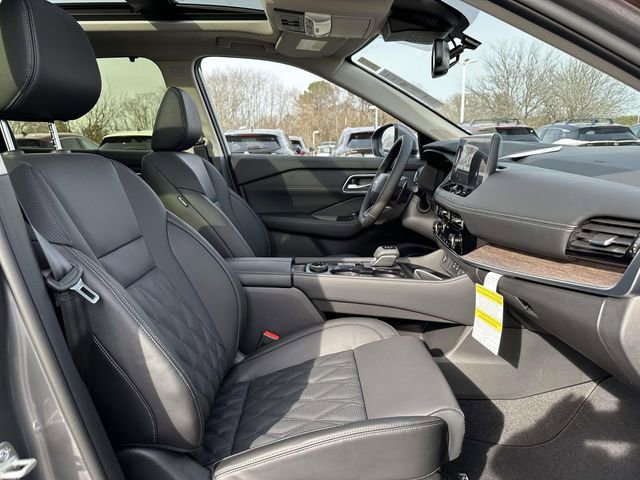 New 2026 Nissan Rogue Platinum w/ Platinum Premium Package image 10