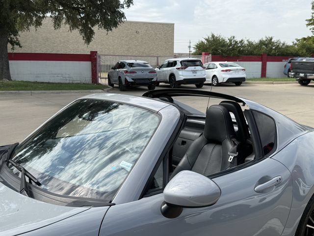 Used 2025 MAZDA MX-5 Miata RF Grand Touring RWD image 10