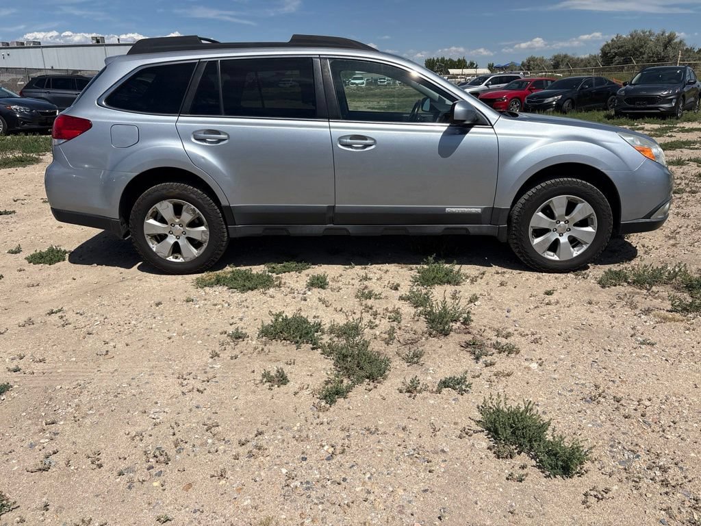 Used 2012 Subaru Outback 2.5i Premium AWD/4WD image 6