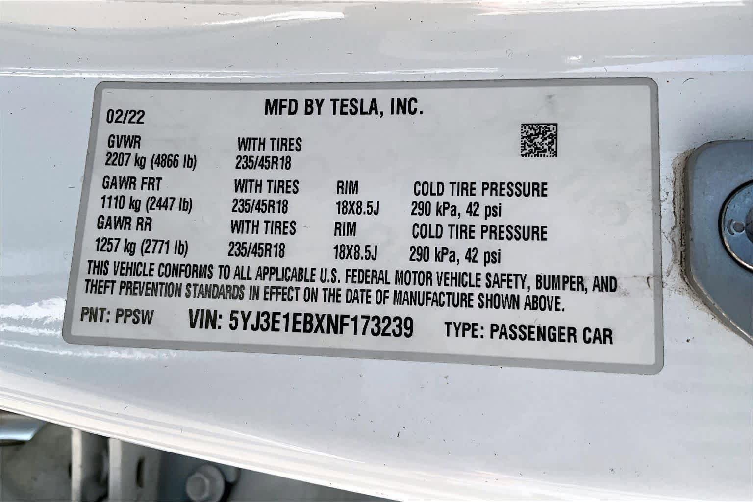 Used 2022 Tesla Model 3 Long Range AWD/4WD image 33