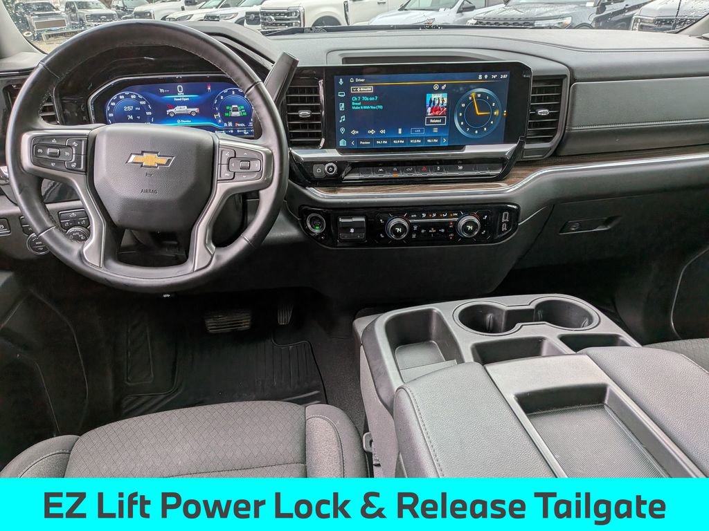 Used 2025 Chevrolet Silverado 1500 LT image 25