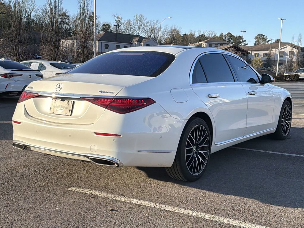 Used 2021 Mercedes-Benz S 580 4MATIC Sedan image 3