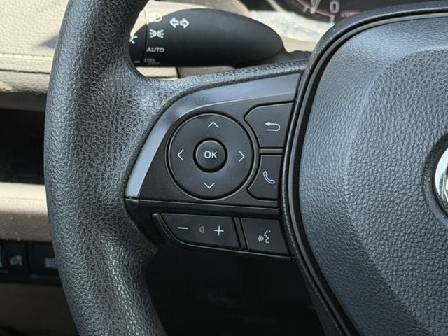 Certified 2025 Toyota RAV4 XLE AWD/4WD image 13