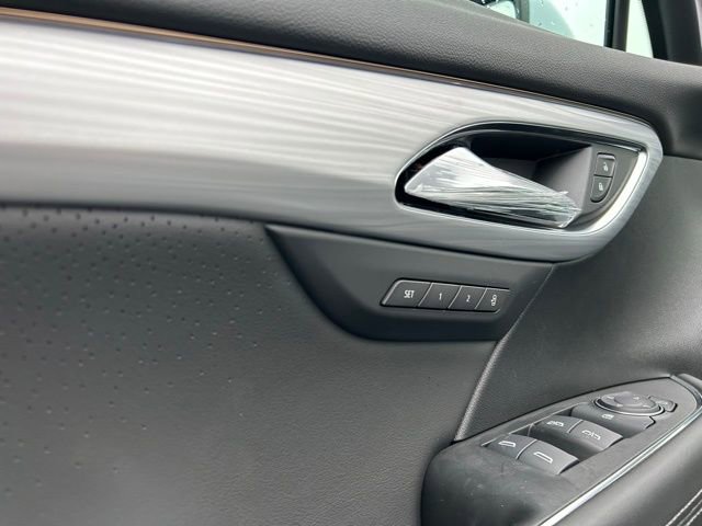 New 2026 Buick Envision Avenir image 25