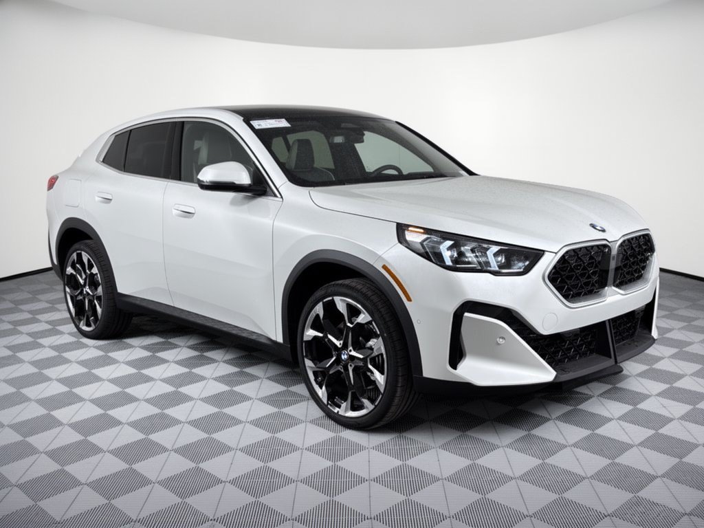 New 2027 BMW X2 xDrive28i w/ Technology Package AWD/4WD image 7