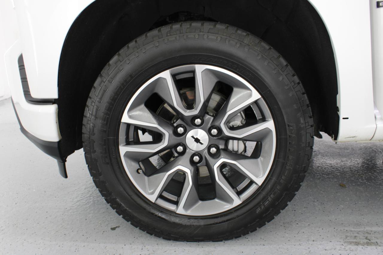 Used 2020 Chevrolet Silverado 1500 RST AWD/4WD image 85