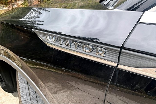 Used 2022 Lincoln Aviator Reserve w/ Equipment Group 201A image 24