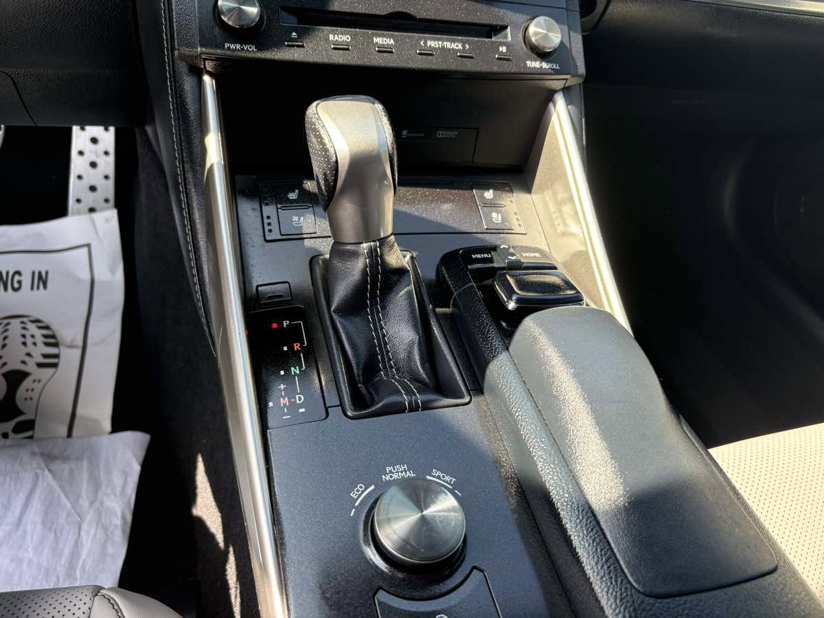 Used 2015 Lexus IS 250 w/ F-Sport Package image 36