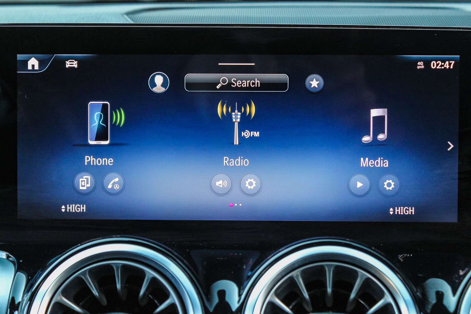 Certified 2024 Mercedes-Benz GLB 250 image 16