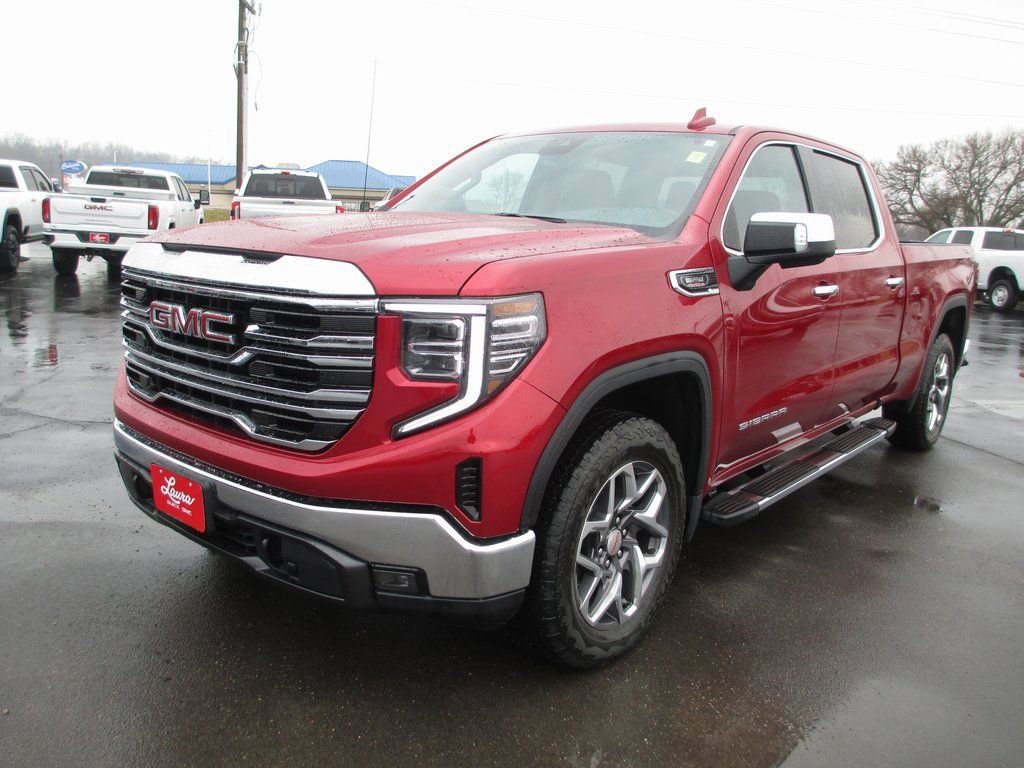 Used 2024 GMC Sierra 1500 SLT image 11
