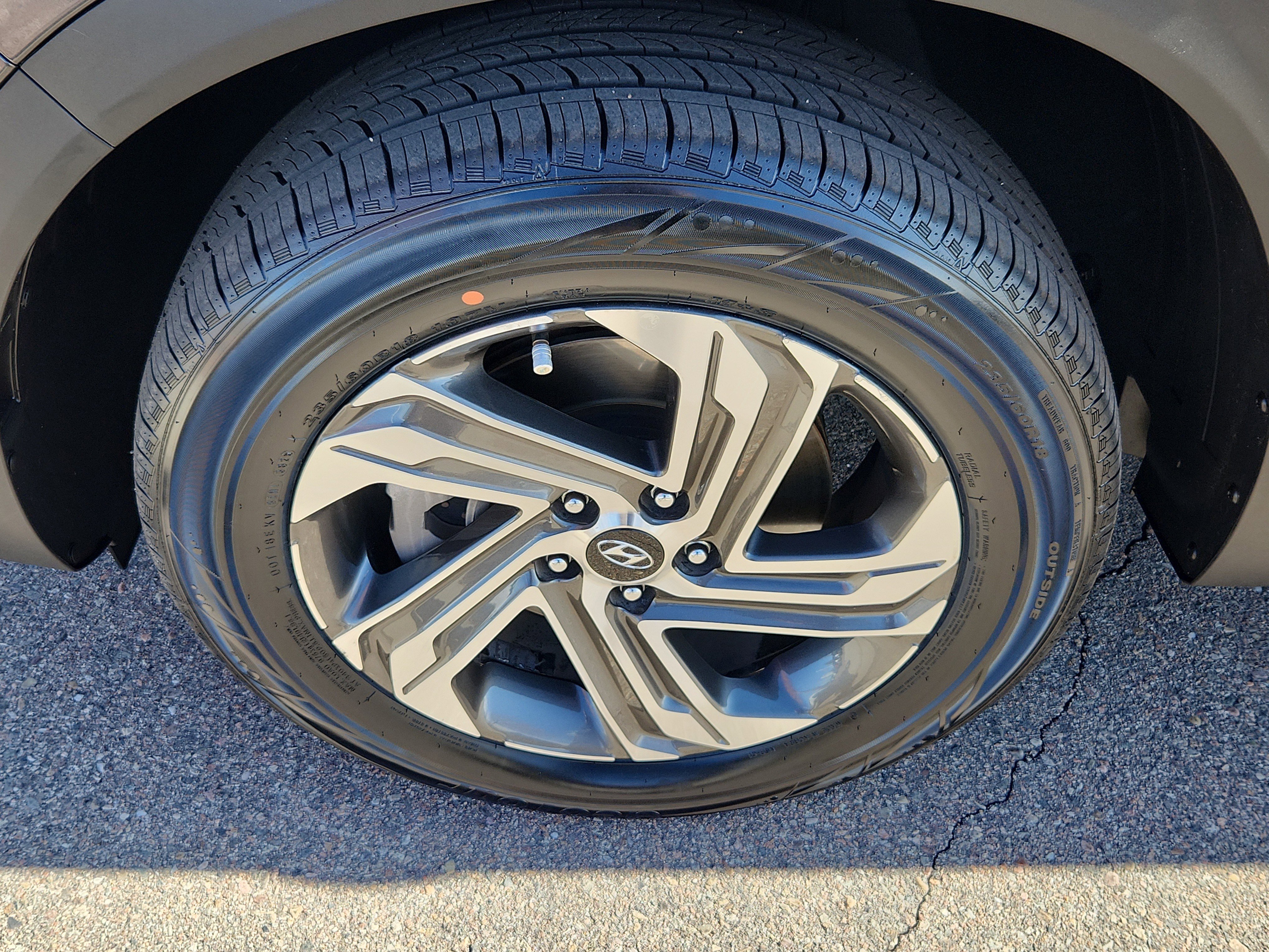 Used 2022 Hyundai Santa Fe SEL image 16