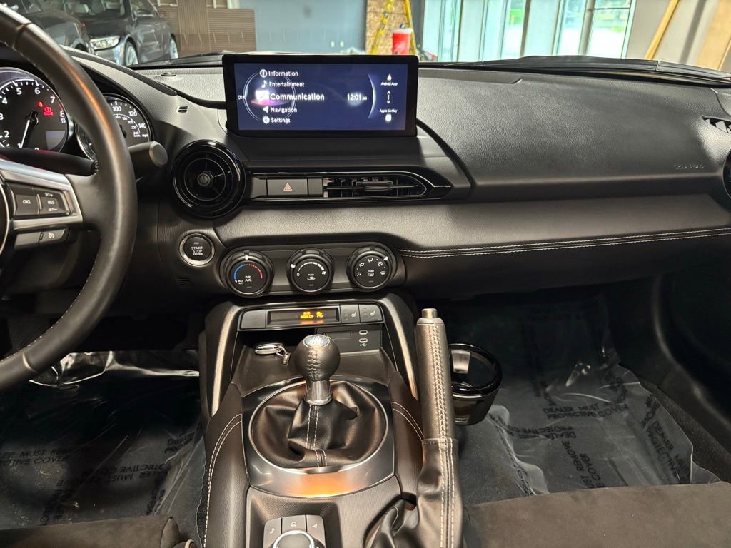 Used 2024 MAZDA MX-5 Miata Club w/ Brembo/BBS Recaro Package image 16