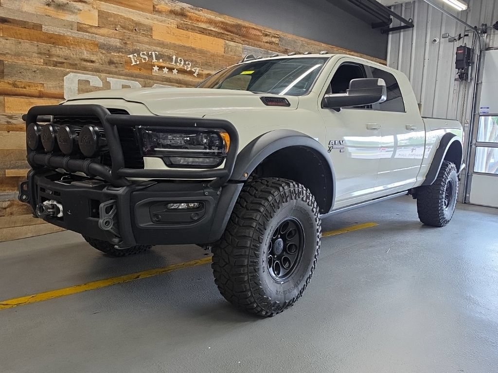 Used 2021 RAM 2500 Limited AWD/4WD image 2