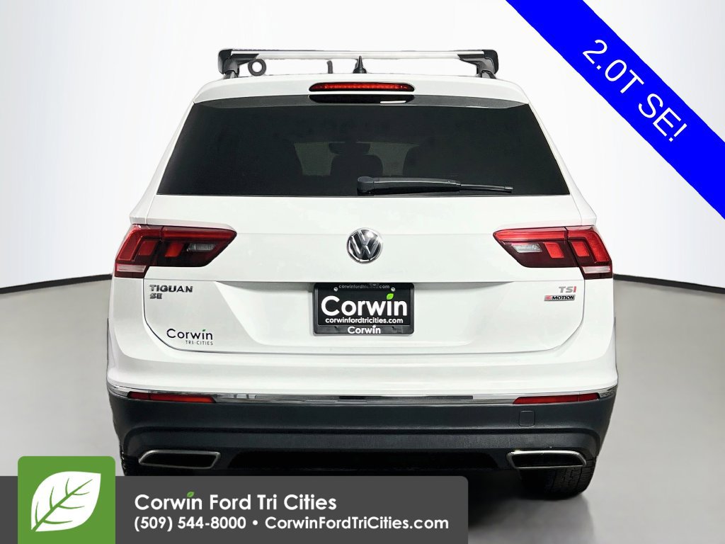 Used 2018 Volkswagen Tiguan SE w/ 3rd Row Seat Package AWD/4WD image 12