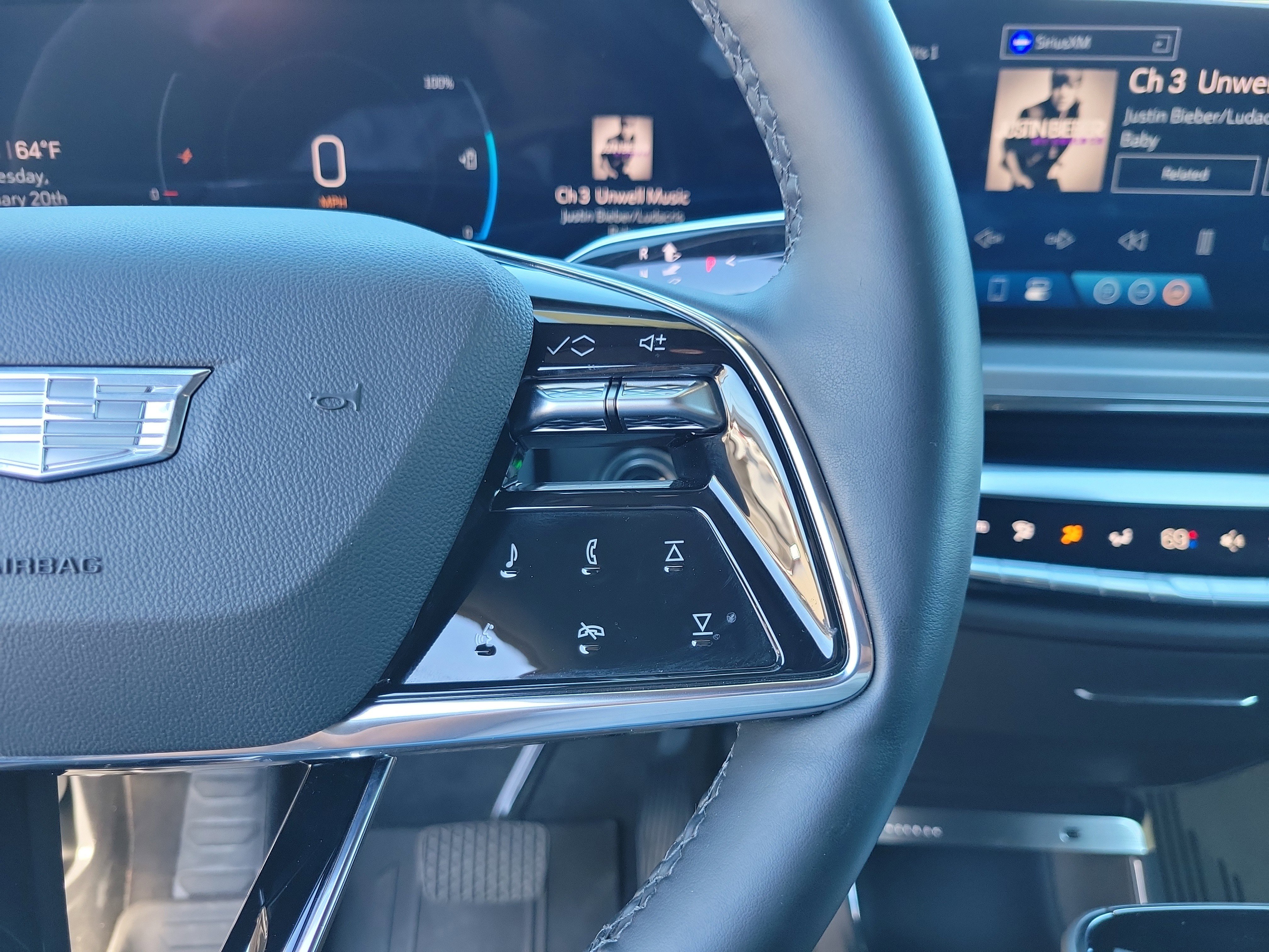 Used 2024 Cadillac Lyriq Luxury w/ LPO, Floor Liner Package image 28