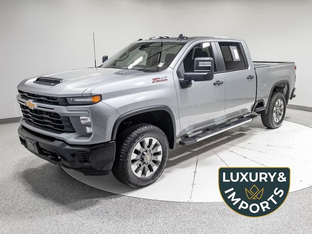 Used 2026 Chevrolet Silverado 2500 Custom w/ Z71 Off-Road Package