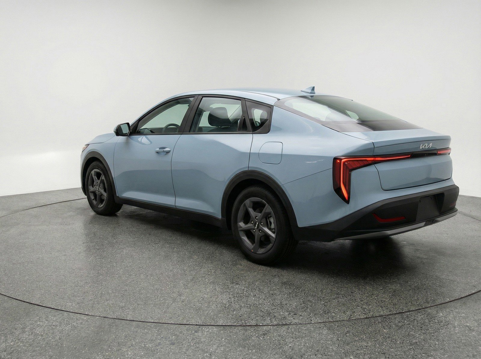 Used 2025 Kia K4 LXS image 6