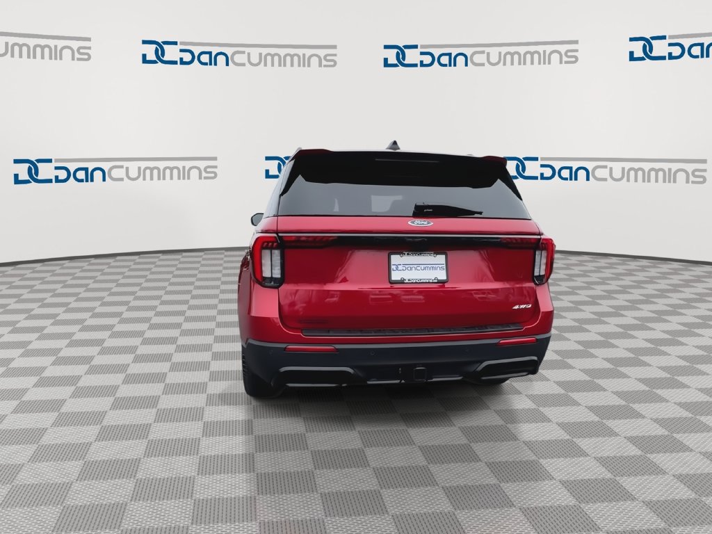 New 2026 Ford Explorer ST-Line w/ ST-Line Street Pack AWD/4WD image 7
