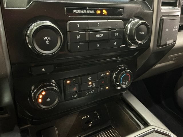 Used 2015 Ford F150 XLT w/ Equipment Group 302A Luxury AWD/4WD image 24