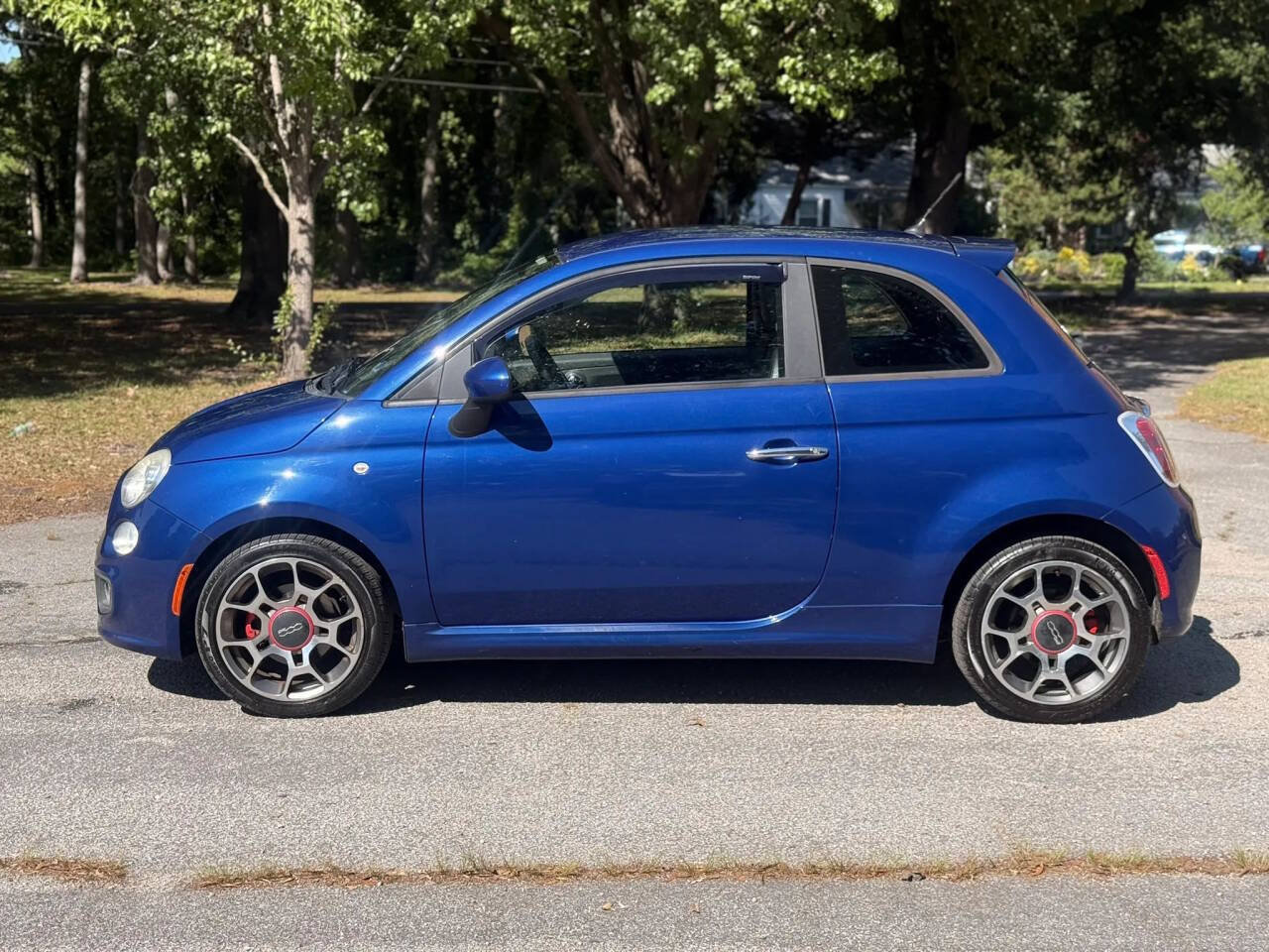Used 2013 FIAT 500 Sport FWD image 2
