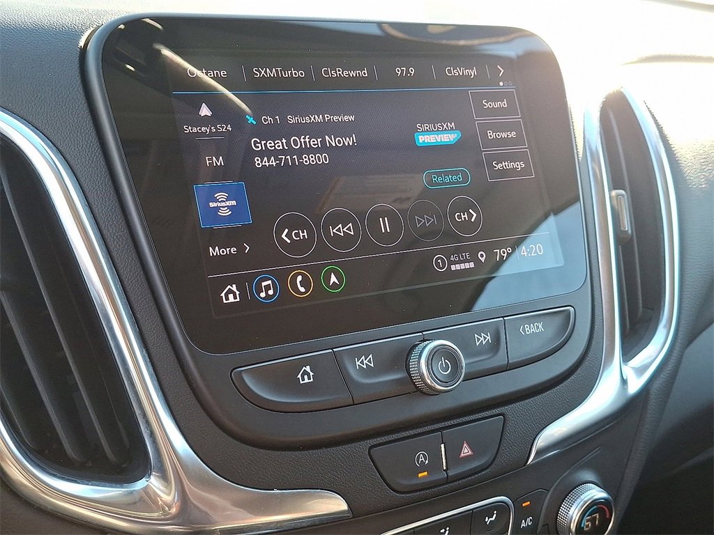 Used 2022 Chevrolet Equinox LT image 3