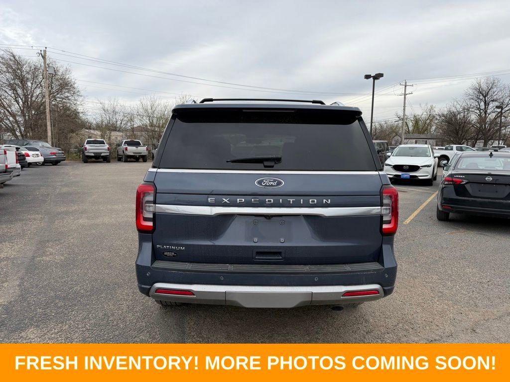 Used 2023 Ford Expedition Platinum image 5