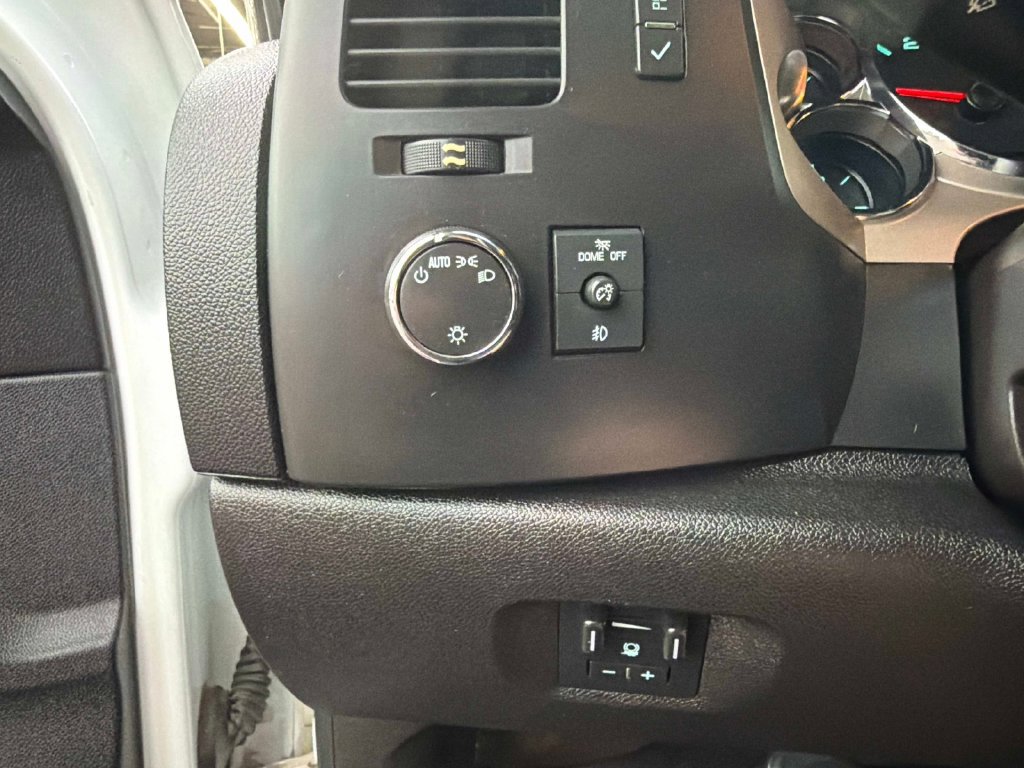 Used 2013 Chevrolet Silverado 1500 LT w/ All-Star Edition AWD/4WD image 30
