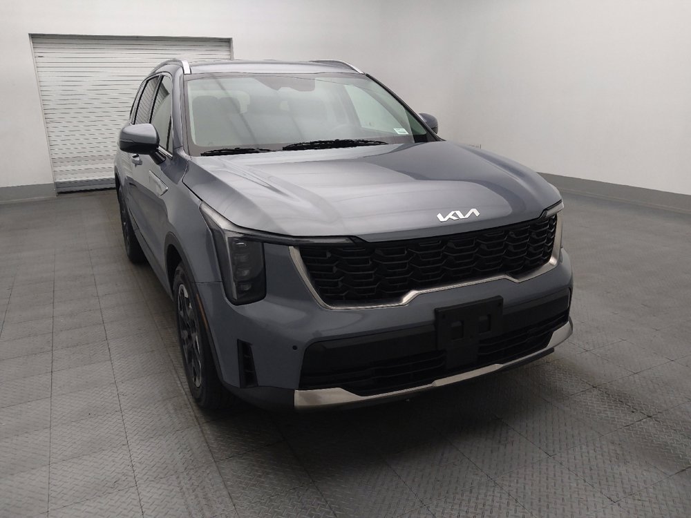 Used 2024 Kia Sorento S image 14