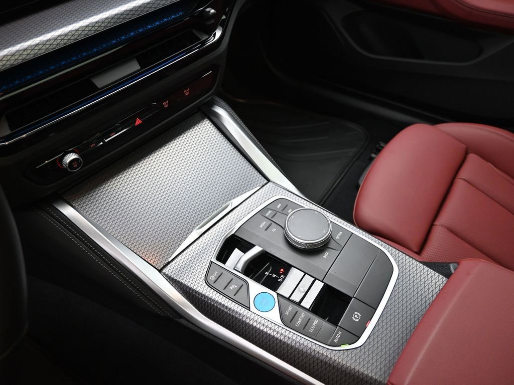 Used 2025 BMW i4 eDrive40 w/ M Sport Package image 19