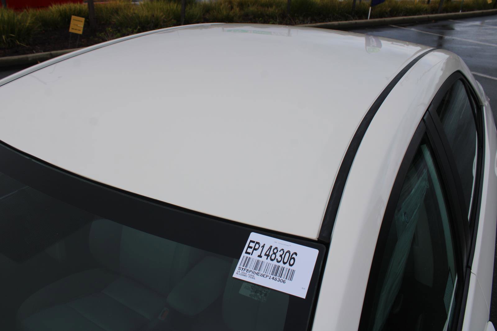 Used 2014 Toyota Corolla LE image 11