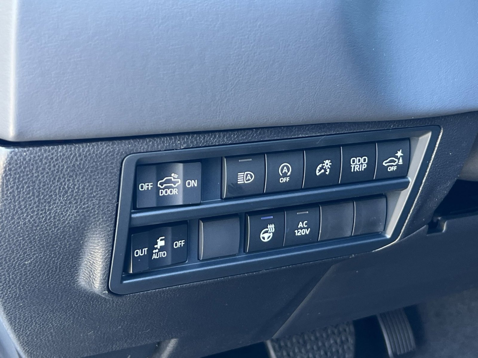 New 2026 Toyota Tundra Platinum image 22