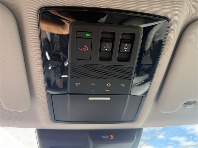 New 2025 Mitsubishi Outlander SEL image 24