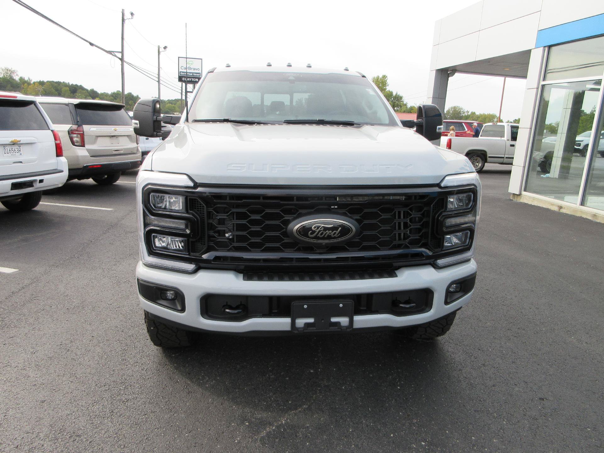 Used 2026 Ford F250 Lariat w/ Black Appearance Package AWD/4WD image 9