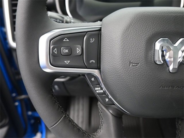 New 2026 RAM 1500 4x4 Crew Cab image 31