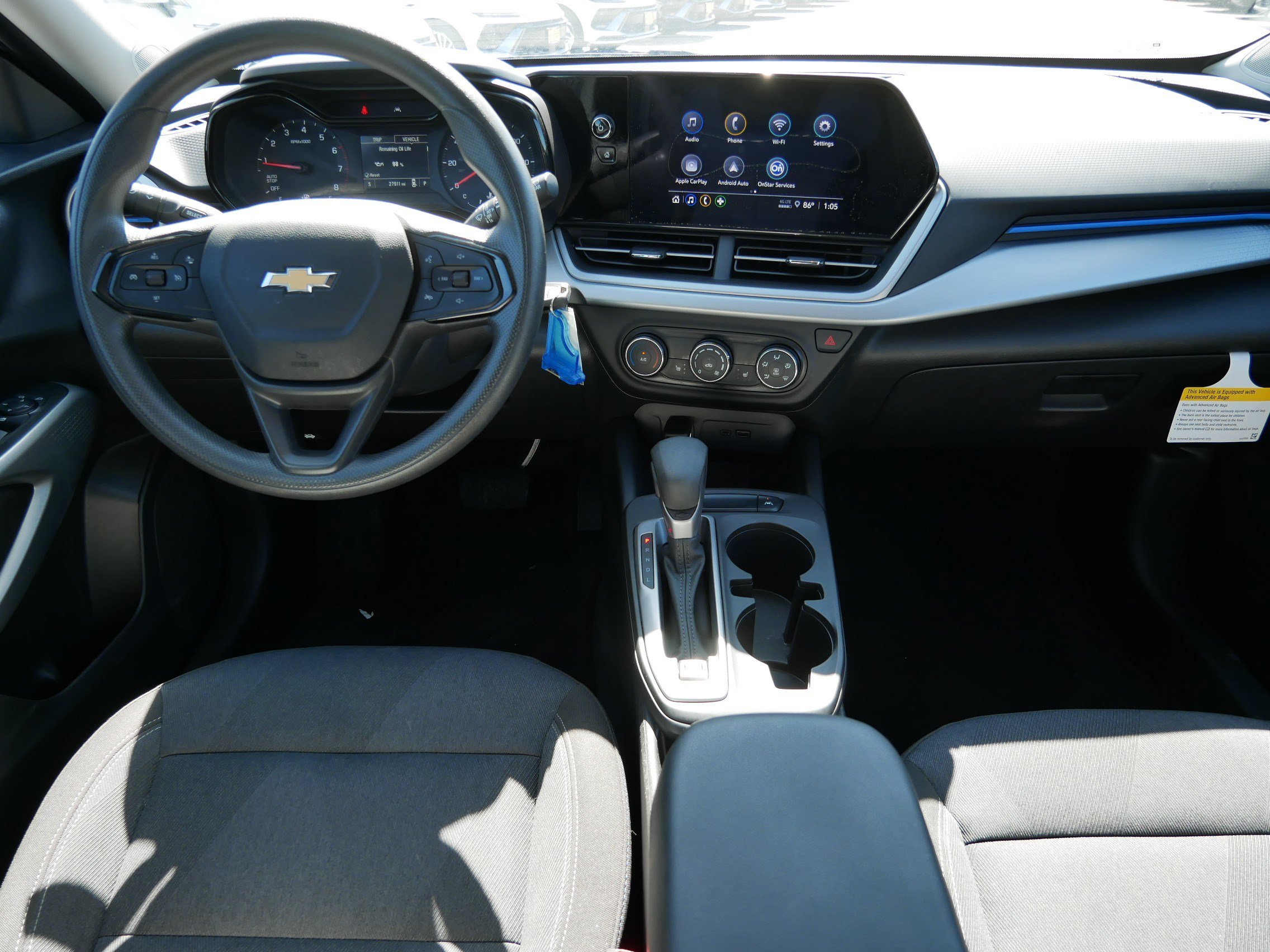 Used 2025 Chevrolet Trax LS w/ LS Convenience Package FWD image 10