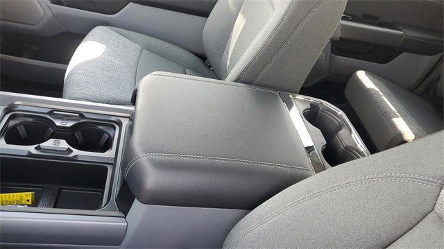 New 2026 Ford F250 4x4 Crew Cab Super Duty image 38