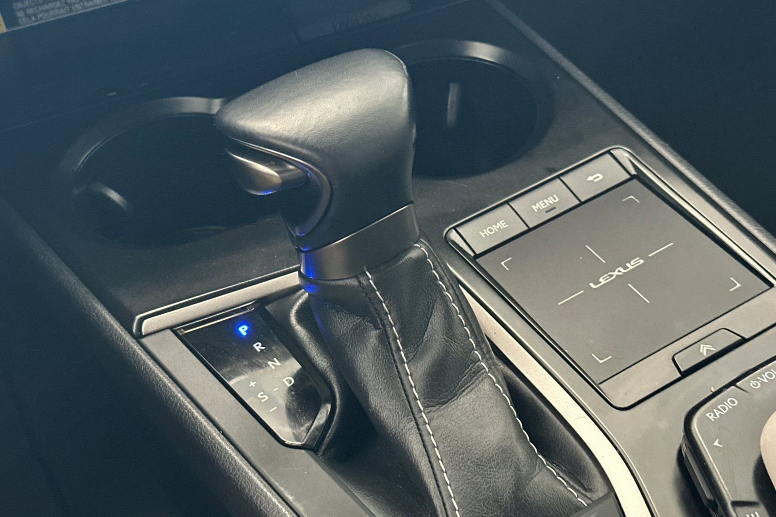 Certified 2021 Lexus UX 250h w/ Accessory Package (Z2) image 18