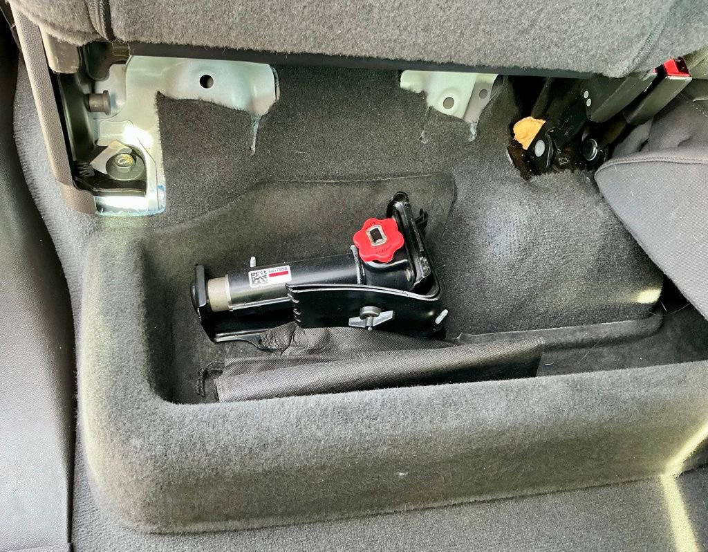 Used 2022 Chevrolet Silverado 1500 LTZ w/ Max Trailering Package AWD/4WD image 27