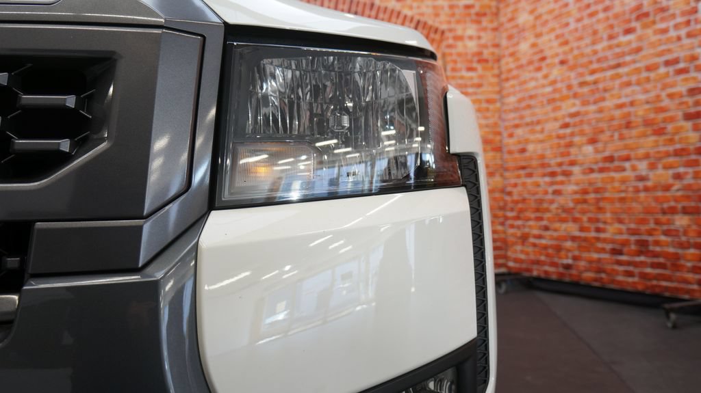 Used 2025 Nissan Frontier SV w/ SV Convenience Package AWD/4WD image 72