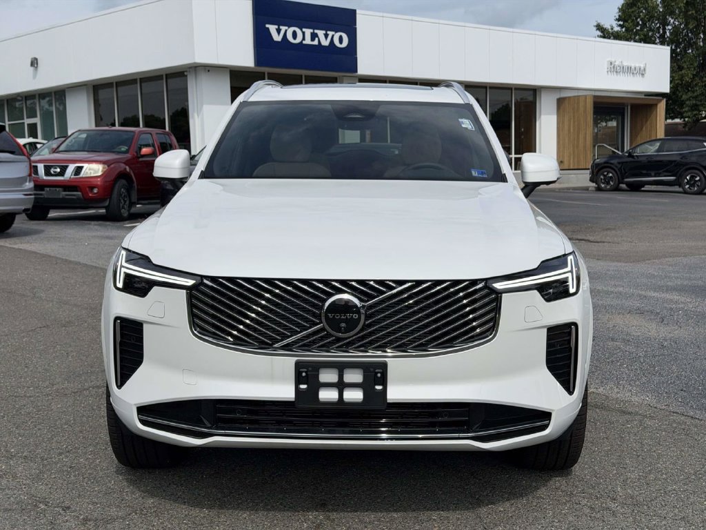 New 2026 Volvo XC90 B6 Plus w/ Protection Package Premier AWD/4WD image 23