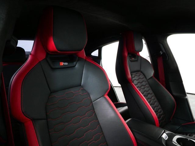 Used 2023 Audi RS e-tron GT image 23