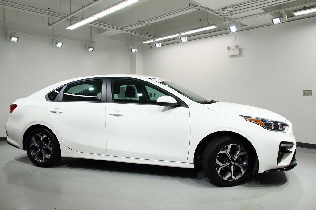 Used 2020 Kia Forte LXS image 9
